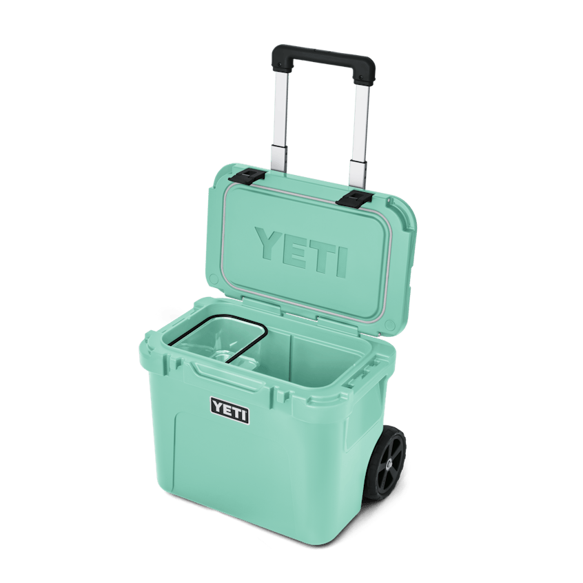 Roadie® 32 Wheeled Cooler